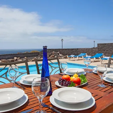 Wunderschoene- Umweltfreundliche Am By Interhome